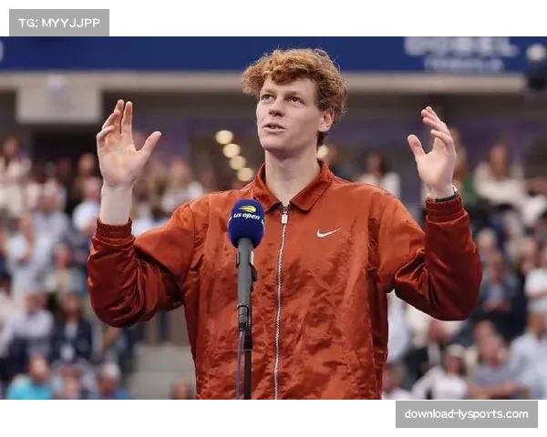 辛纳发球状态稳健如机器 对阵兹维列夫未面临一个破发点